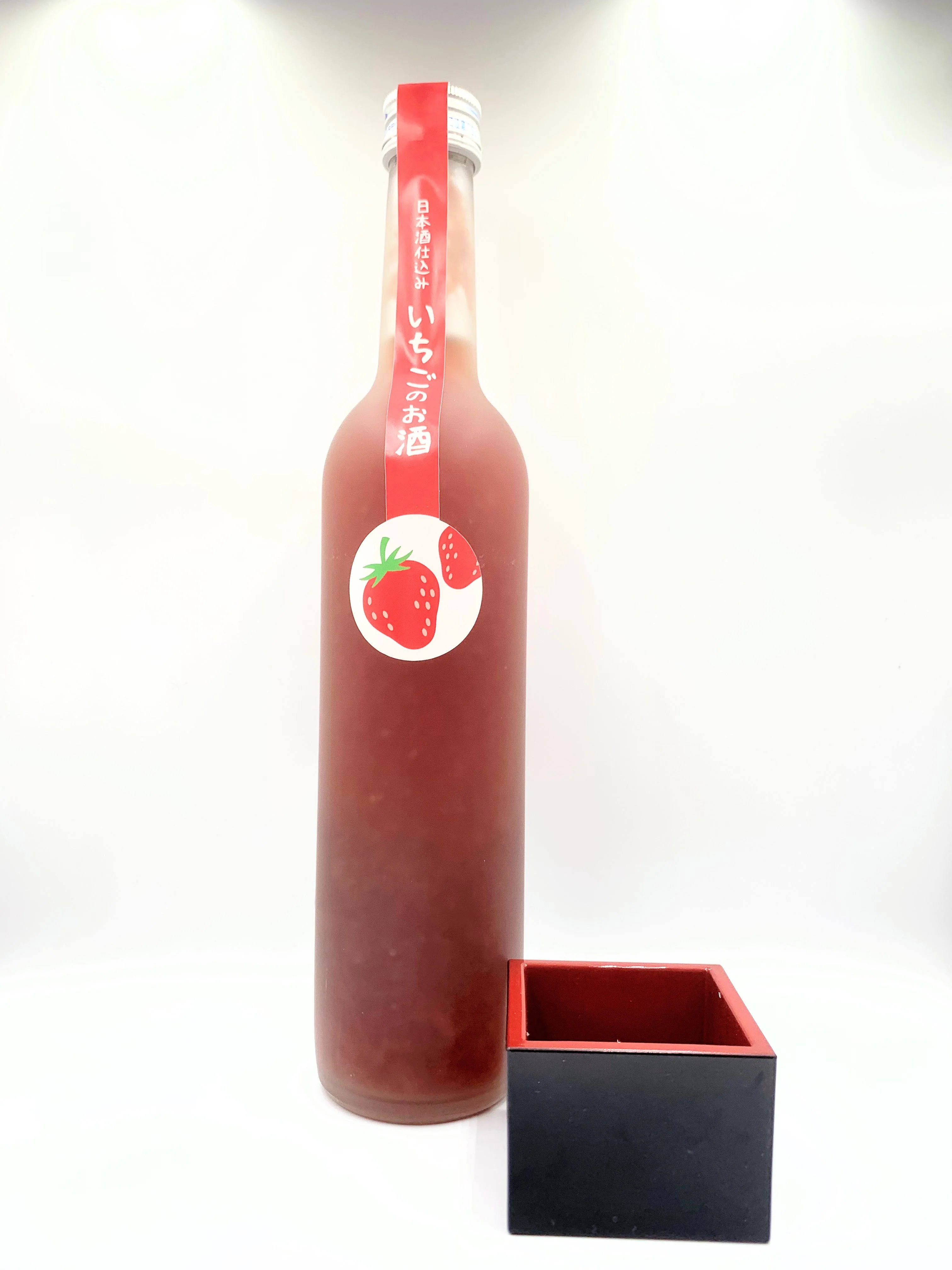 GINBAN ICHIGO NO OSAKE Strawberry Sake - Image 2